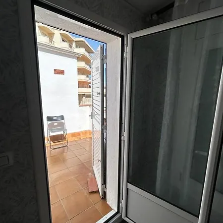 A&v L' Escala